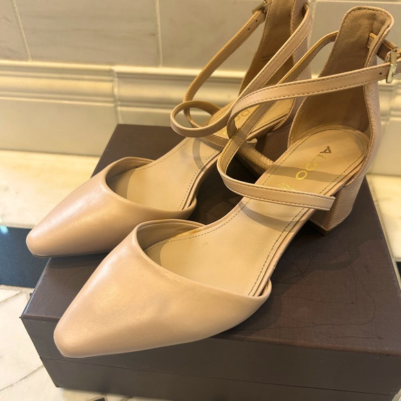 ALDO worn once nude strappy heels size 7 - Picture 4 of 10